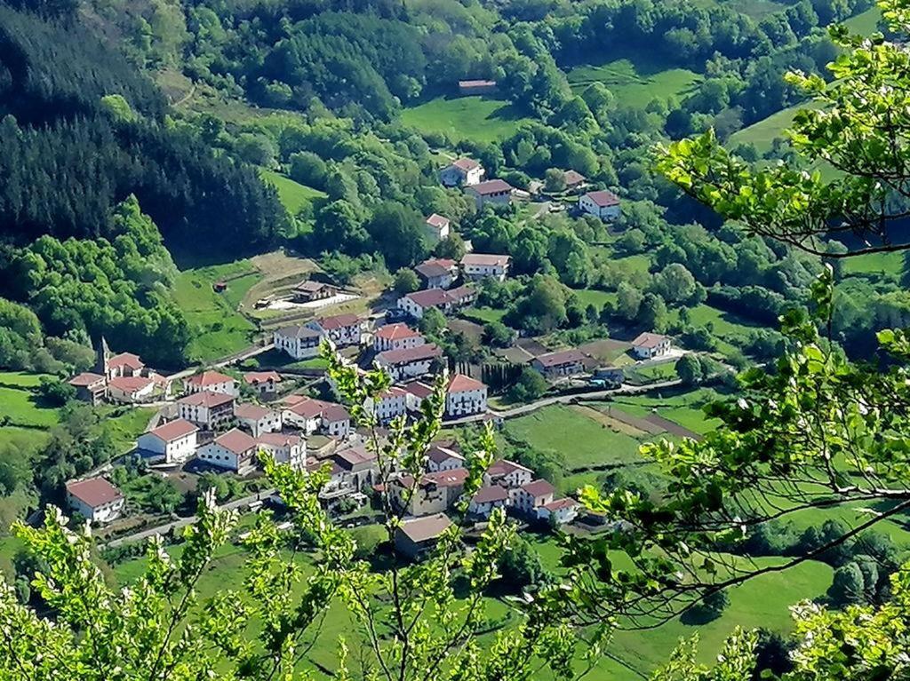 Hostal Ezkurra Esterno foto