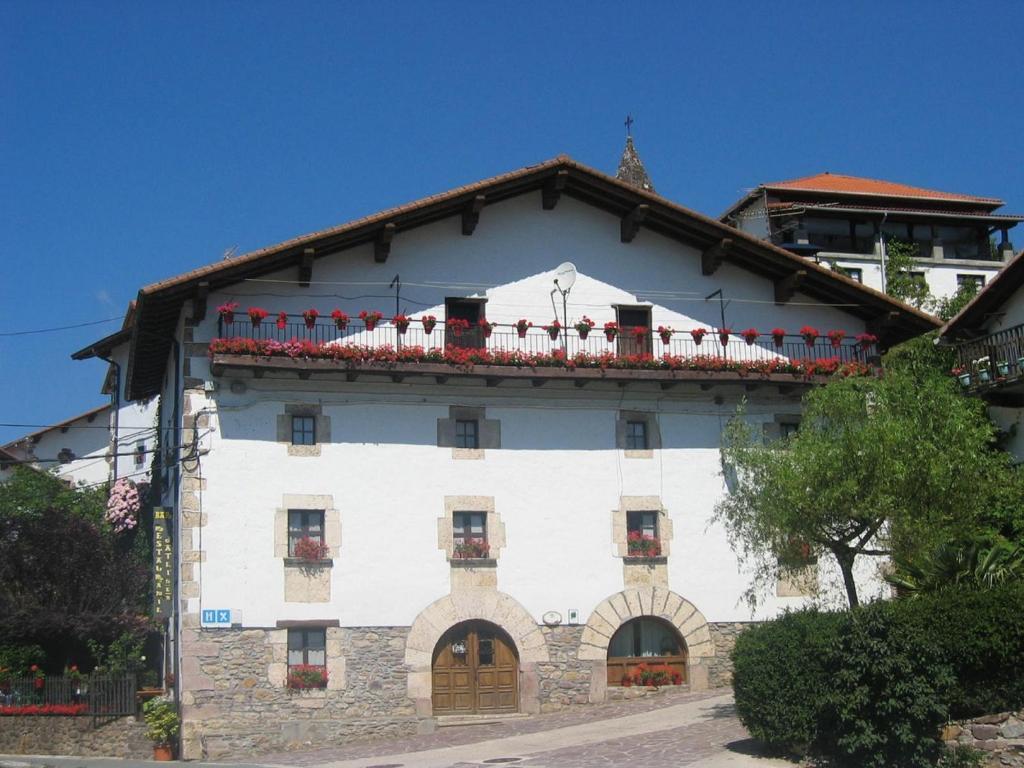 Hostal Ezkurra Esterno foto