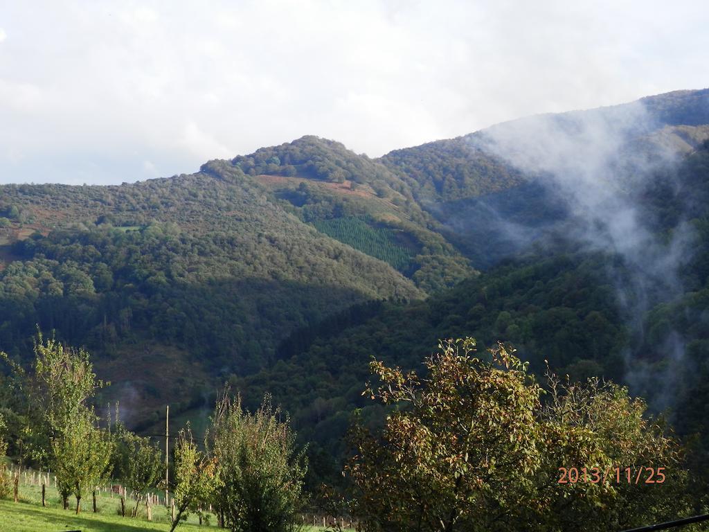Hostal Ezkurra Esterno foto
